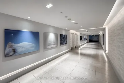 30 Gibbs Road Toronto ON M9B 0E4
