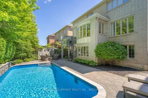 2291 North Ridge Trail Oakville ON L6H 0C4