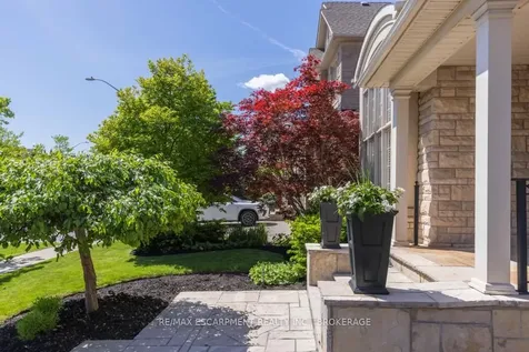 2291 North Ridge Trail Oakville ON L6H 0C4