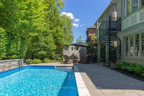 2291 North Ridge Trail Oakville ON L6H 0C4