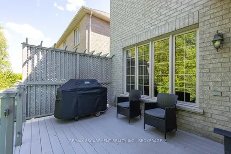 2291 North Ridge Trail Oakville ON L6H 0C4