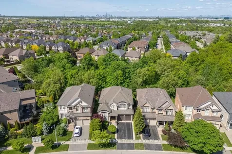 2291 North Ridge Trail Oakville ON L6H 0C4