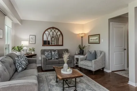 2157 Mountain Grove Avenue Burlington ON L7P 2H8