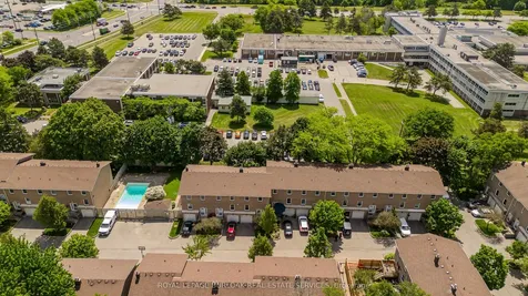 2157 Mountain Grove Avenue Burlington ON L7P 2H8