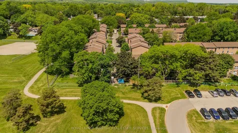 2157 Mountain Grove Avenue Burlington ON L7P 2H8
