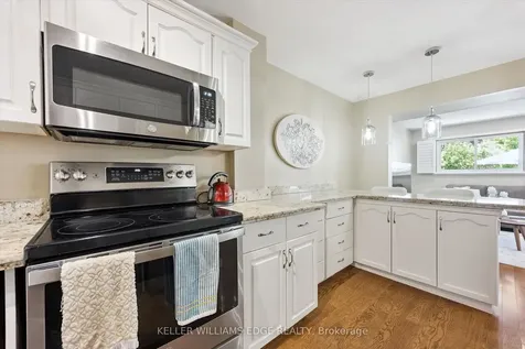 2301 Cavendish Drive Burlington ON L7P 3M3