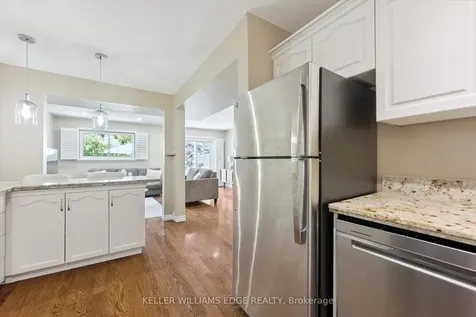 2301 Cavendish Drive Burlington ON L7P 3M3