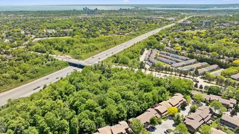 2301 Cavendish Drive Burlington ON L7P 3M3