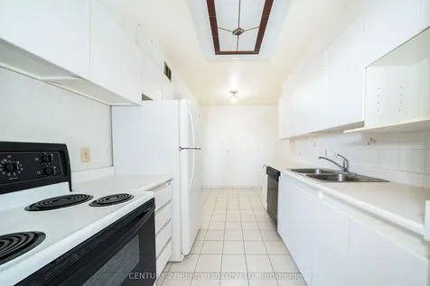 155 Marlee Avenue Toronto ON M6B 4B5