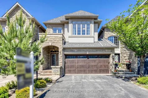 2379 Wasaga Drive Oakville ON L6H 0B7