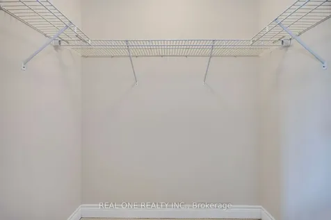 2379 Wasaga Drive Oakville ON L6H 0B7