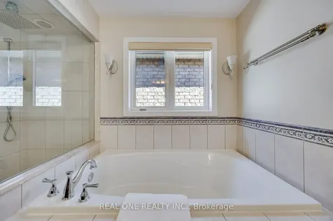 2379 Wasaga Drive Oakville ON L6H 0B7