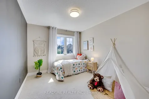 2379 Wasaga Drive Oakville ON L6H 0B7