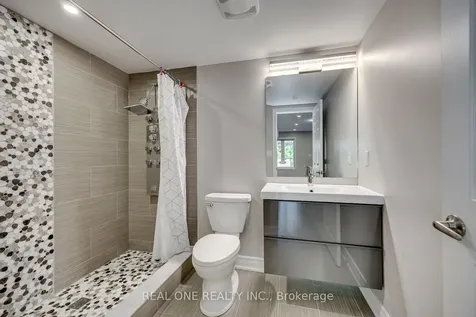 2379 Wasaga Drive Oakville ON L6H 0B7