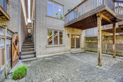 2379 Wasaga Drive Oakville ON L6H 0B7