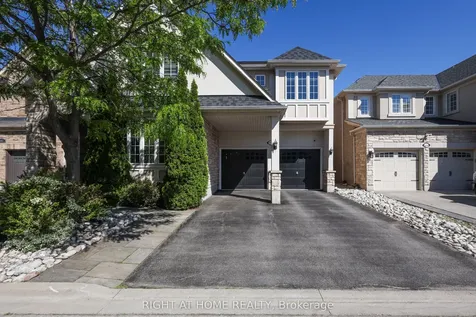 978 Cousens Terrace Milton ON L9T 0E1