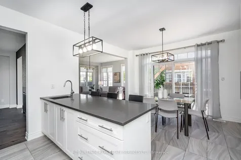 13 Mussle White Road Brampton ON L6Y 6C3