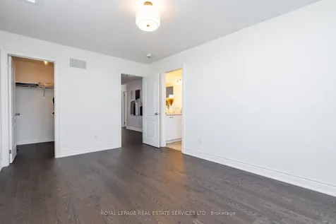 13 Mussle White Road Brampton ON L6Y 6C3