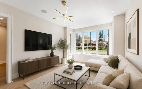 94 Prince Edward Drive S Toronto ON M8Y 3V7