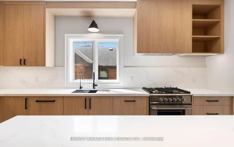 94 Prince Edward Drive S Toronto ON M8Y 3V7