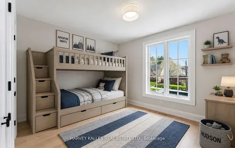 94 Prince Edward Drive S Toronto ON M8Y 3V7