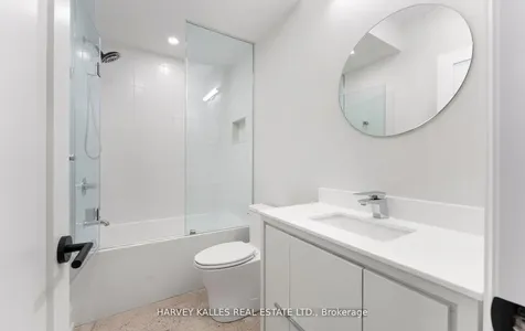 94 Prince Edward Drive S Toronto ON M8Y 3V7