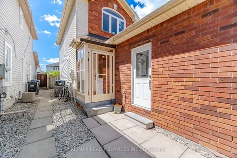 54 Yellow Brick Road Brampton ON L6V 4L1