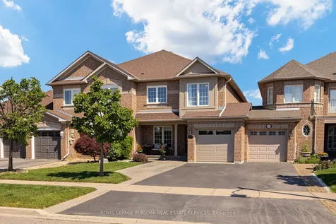 2295 Kingfisher Court Oakville ON L6M 3Z3