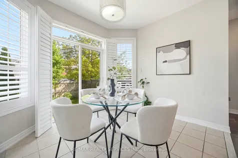 10 Deepcoral Court Brampton ON L6V 4P7
