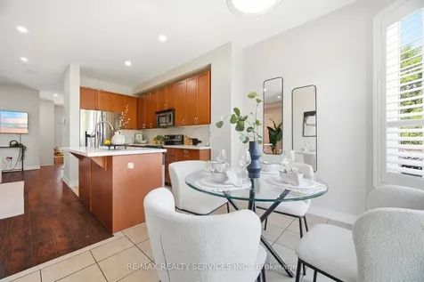 10 Deepcoral Court Brampton ON L6V 4P7