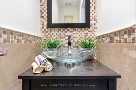 2609 Oak Row Crescent Mississauga ON L5L 1P7