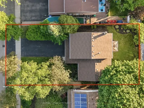 2609 Oak Row Crescent Mississauga ON L5L 1P7