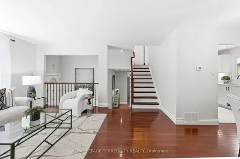 2609 Oak Row Crescent Mississauga ON L5L 1P7