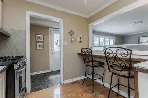1319 Janina Boulevard Burlington ON L7P 1K5