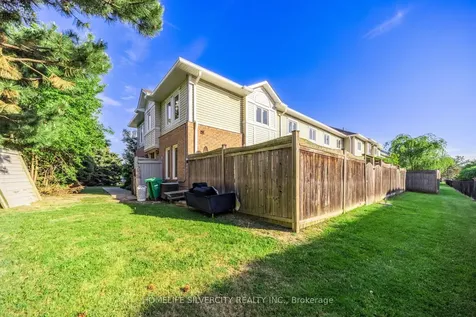 66 Brisbane Court Brampton ON L6R 1V4