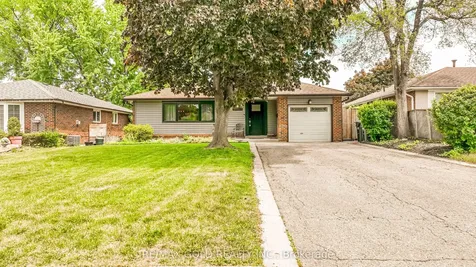 23 Dunster Crescent Brampton ON L6T 3J8