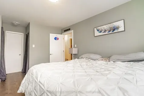 23 Dunster Crescent Brampton ON L6T 3J8