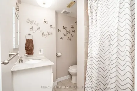 23 Dunster Crescent Brampton ON L6T 3J8
