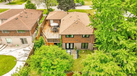 23 Dunster Crescent Brampton ON L6T 3J8