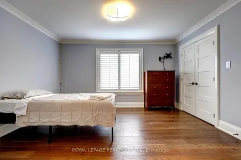 31 Plainsman Road Mississauga ON L5N 1C4