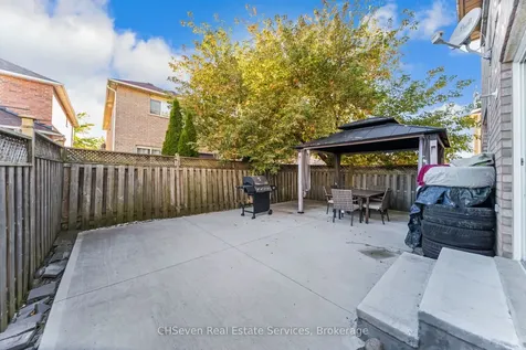 30 Florence Drive Brampton ON L7A 2M2