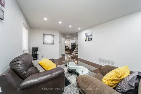 30 Florence Drive Brampton ON L7A 2M2