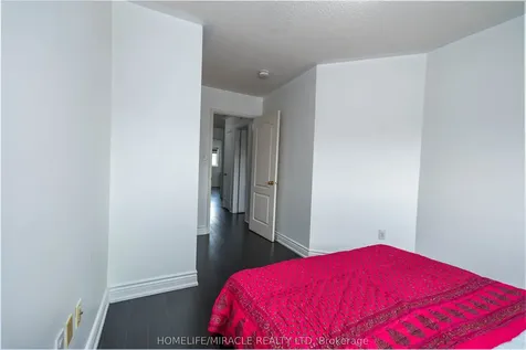 17 Baha Crescent Brampton ON L7A 2J2