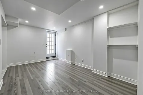 17 Baha Crescent Brampton ON L7A 2J2
