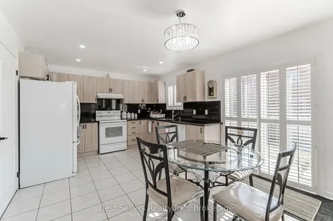 4 Beresford Crescent Brampton ON L6P 2M3