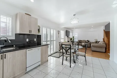 4 Beresford Crescent Brampton ON L6P 2M3