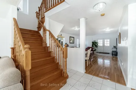 4 Beresford Crescent Brampton ON L6P 2M3