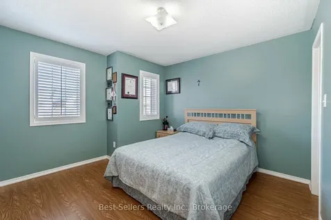 4 Beresford Crescent Brampton ON L6P 2M3