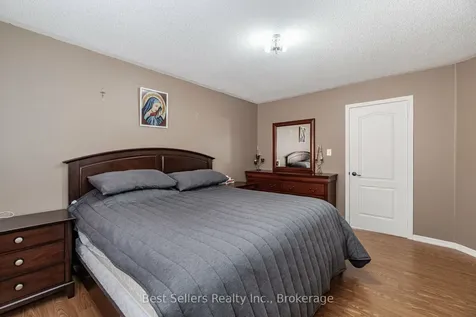 4 Beresford Crescent Brampton ON L6P 2M3