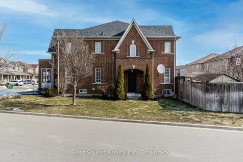 4 Beresford Crescent Brampton ON L6P 2M3